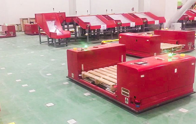 24 automatizaciones resistentes no estándar ininterrumpidas del AGV Warehouse del trabajo de la hora