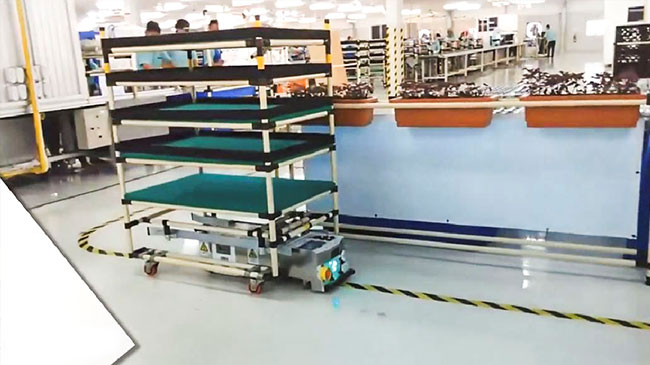 Robot unidireccional del AGV del túnel de la industria del automóvil con el sensor de parachoques mecánico