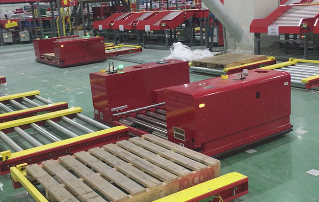 24 automatizaciones resistentes no estándar ininterrumpidas del AGV Warehouse del trabajo de la hora